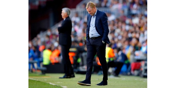 FC Barcelona propouští trenéra Ronalda Koemana